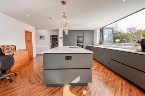 Kitchen/breakfast room/snug