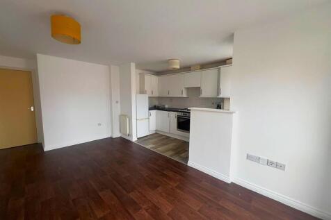 Thackhall Street, Stoke - Lounge &amp; Kitchen.jpg