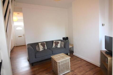 Swan Lane, Stoke - Lounge.jpg