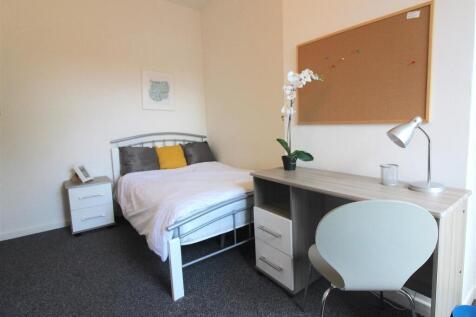 Swan Lane, Stoke - Rear Bedroom.jpg