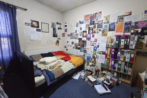 Walsgrave Road, Stoke - Flat - Rear Bedroom.jpg