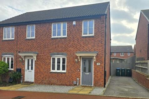 Derbyshire Way, Wyken - Outside