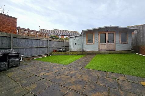 Derbyshire Way, Wyken - Rear Garden