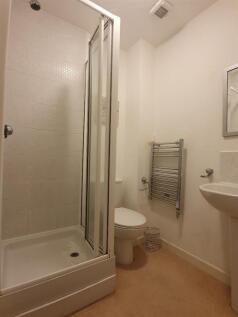 Rathbone Court, Stoney Stanton Road - En-Suite