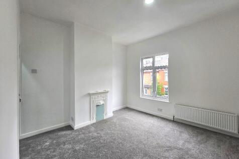 Bedroom Front.jpg