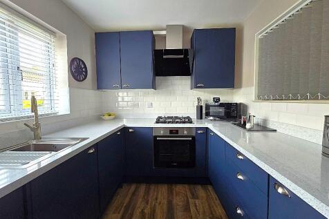 Avondale Road, Brandon - Kitchen