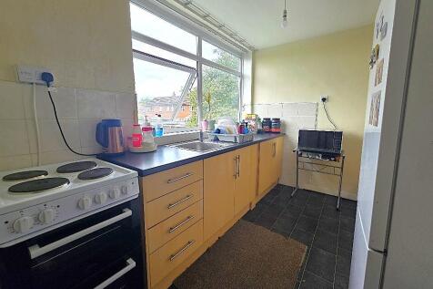 Crowmere Road, Walsgrave - Kitchen