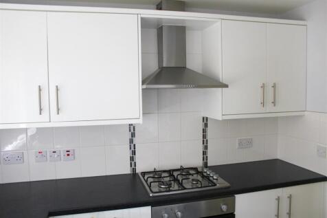 Delage Close, Longford - Kitchen