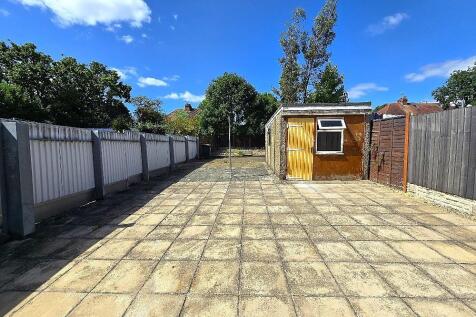 Butlin Road, Holbrooks - Rear Garden