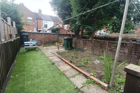 Rear Garden.jpg