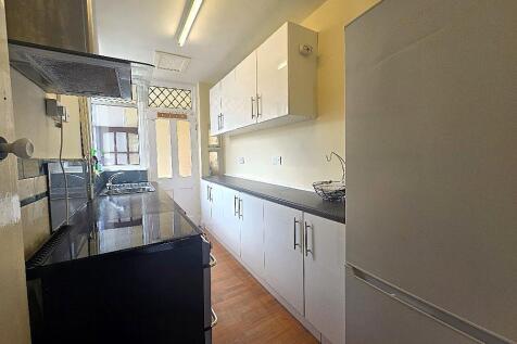 Briton Road, Stoke - Kitchen.jpg