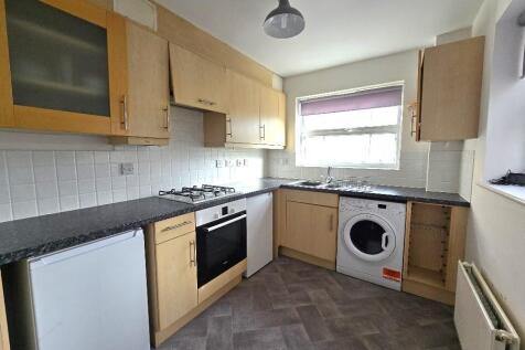 Cole Court, Coundon - Kitchen.jpg
