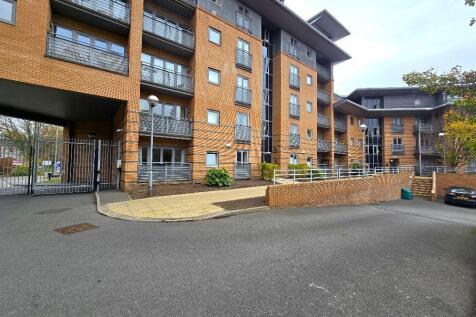 Riley House, CV Central - External