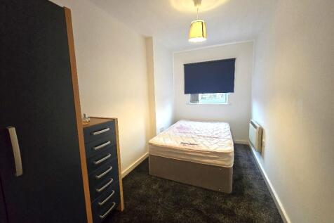 Riley House, CV Central - Bedroom 2