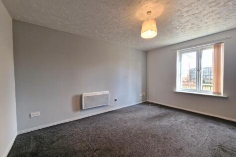 Drapers Field, Canal Basin - Lounge