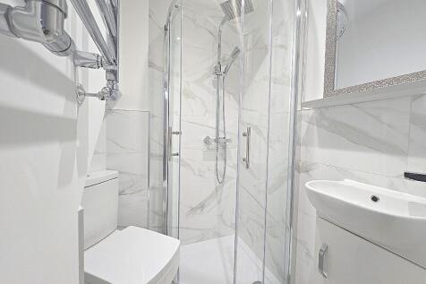 Lansdowne Street, Hillfields - En&#61;suite Shower Roo