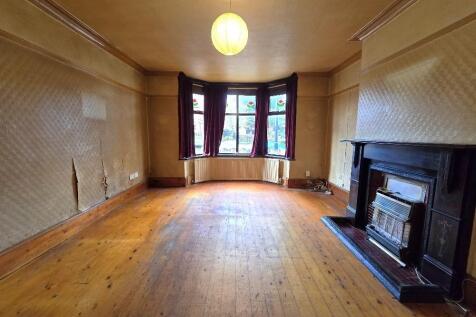 Binley Road, Stoke - Lounge