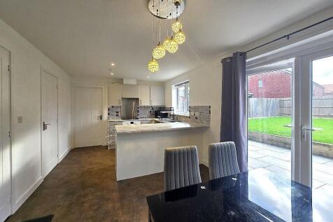 Willow Way, Willenhall - Dining Room - Kitchen
