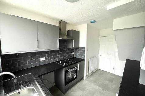 Norton Hill Drive, Wyken - Kitchen