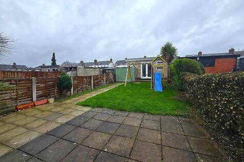 Oldham Avenue, Wyken - Rear Garden