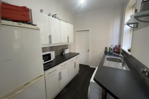 Newcombe Road, Earlsdon - Kitchen