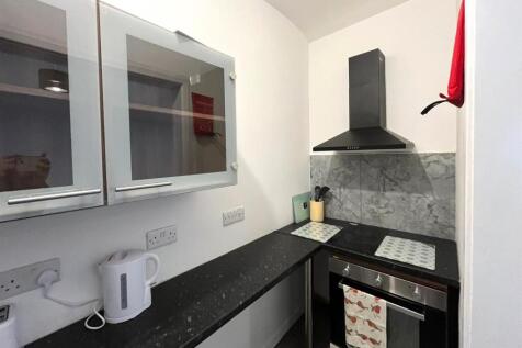 Foleshill Road, Foleshill - Kitchen