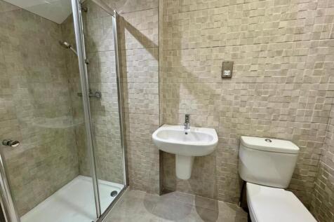 Master Bedroom Ensuite