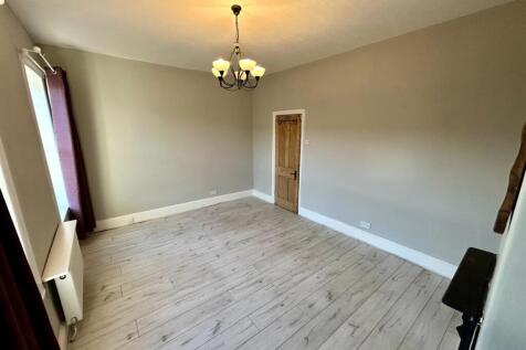 WhatsApp Image 2025-11-20 at 13.12.58_0be36023.jpg