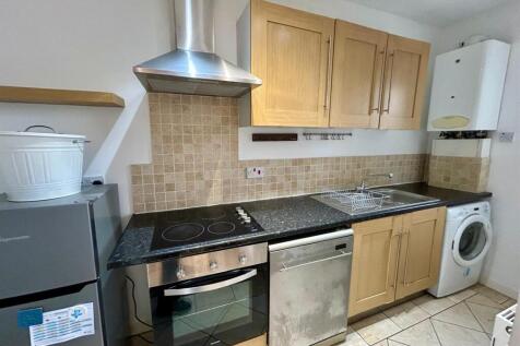 WhatsApp Image 2025-09-24 at 15.15.00_70fed8c1.jpg