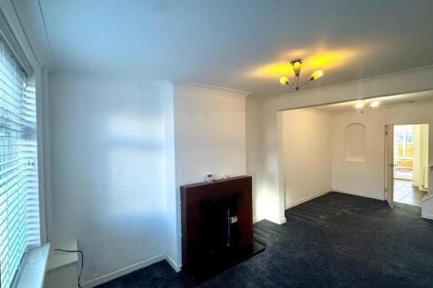 WhatsApp Image 2025-11-20 at 09.38.18_6c5ccee1.jpg