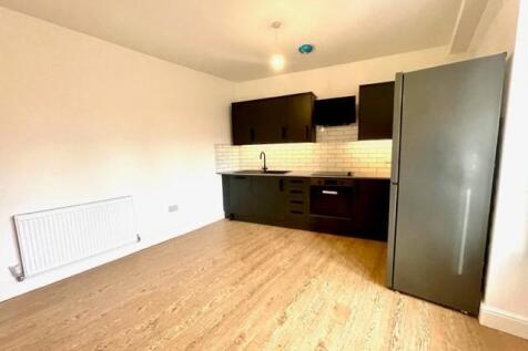 Kitchen and diner 2.jpg