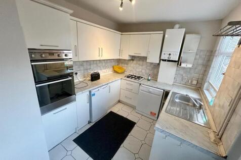 WhatsApp Image 2025-11-26 at 12.31.05_a25f9c50.jpg