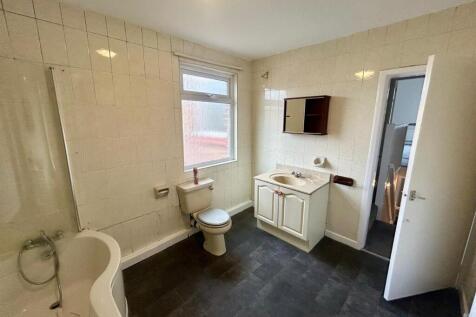 WhatsApp Image 2025-11-26 at 12.31.05_abccca69.jpg