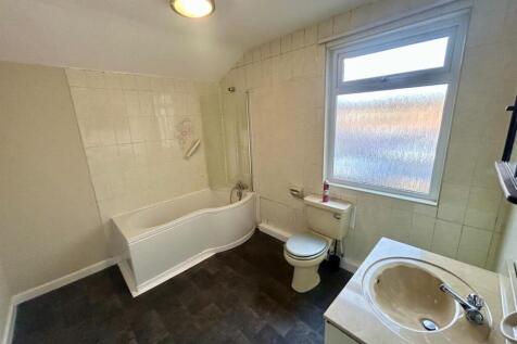 WhatsApp Image 2025-11-26 at 12.31.06_c6c3dc39.jpg