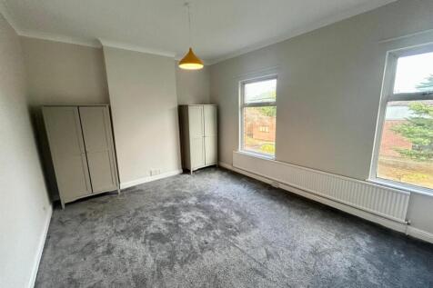 WhatsApp Image 2025-11-26 at 12.31.06_56341472.jpg