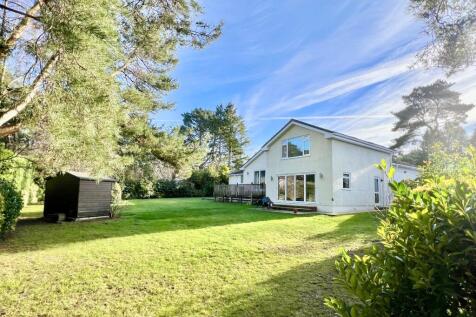 4 bedroom Detached for sale