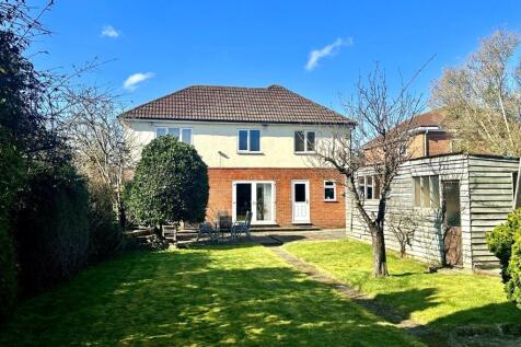 4 bedroom Detached for sale