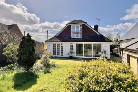 4 bedroom Chalet for sale