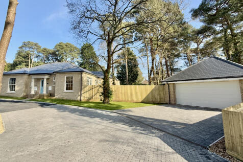 3 bedroom Bungalow for sale
