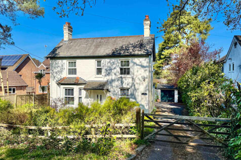 3 Bedroom Detached Cottage