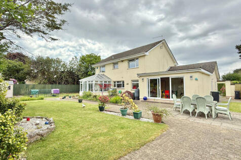 38 Braeside road