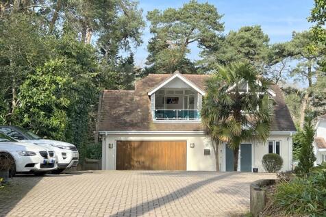 5 bedroom chalet house