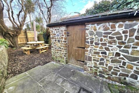 Stone Store