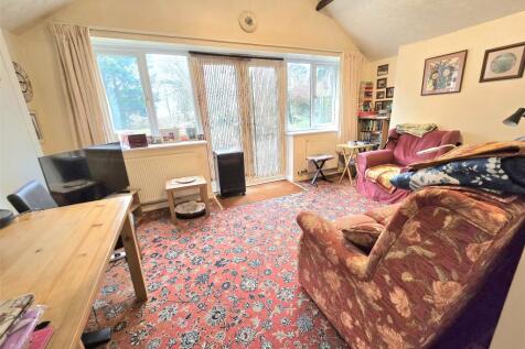 Sitting Room/ Bed 3