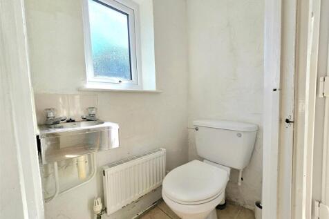 Ground Floor Wc