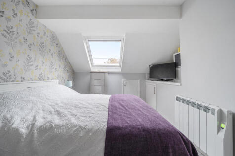 1374332-19-690337...