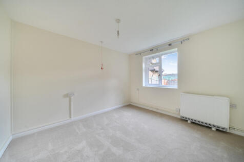 1376486-9-690b273...