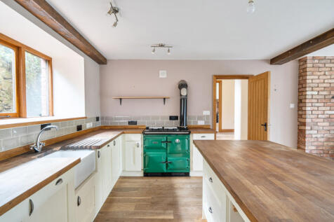 1370632-4-68ff9cb...