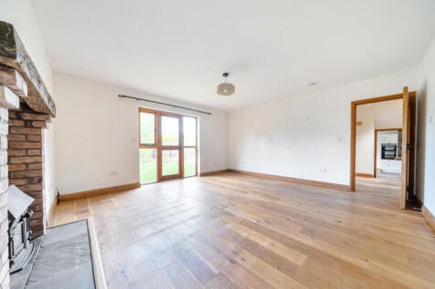 1370632-7-68ff9d2...