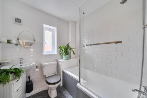 1374502-22-690a0f...